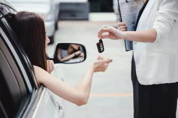 台中汽車借款免留車：簡單快速的資金解決方案